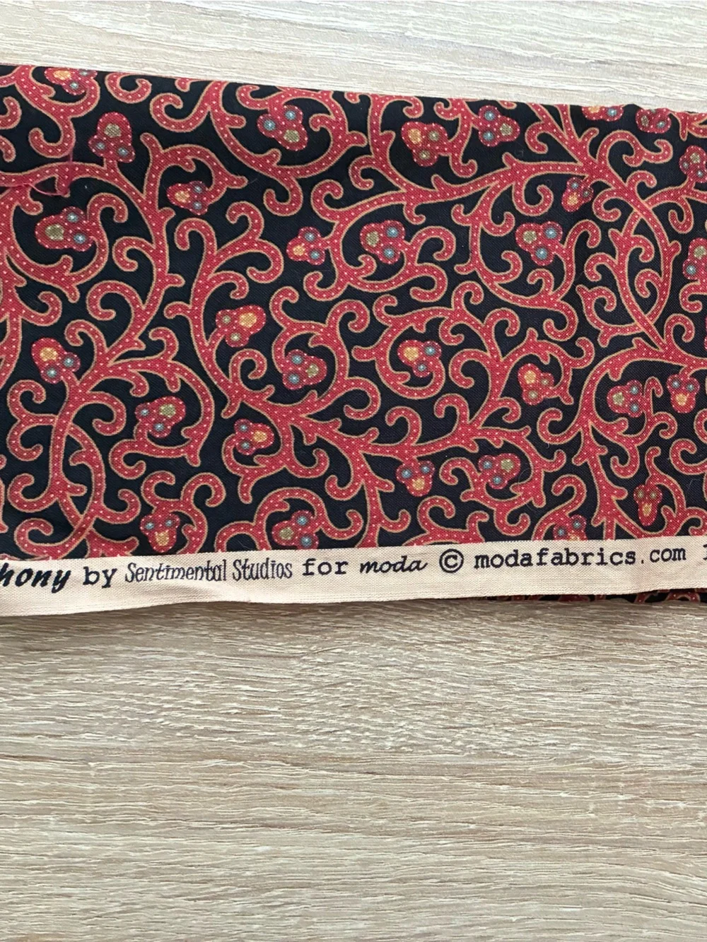Red and Black Toned Fabric Bundle - Quilting Cotton ❤️🖤❤️🖤